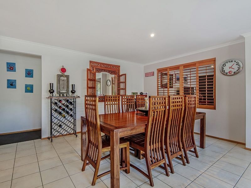 18 Tropicana Cct, Burleigh Waters QLD 4220