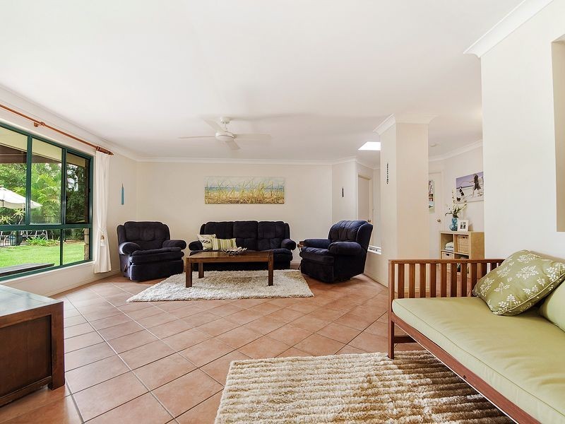 13 Thornleigh Crescent, Varsity Lakes QLD 4227