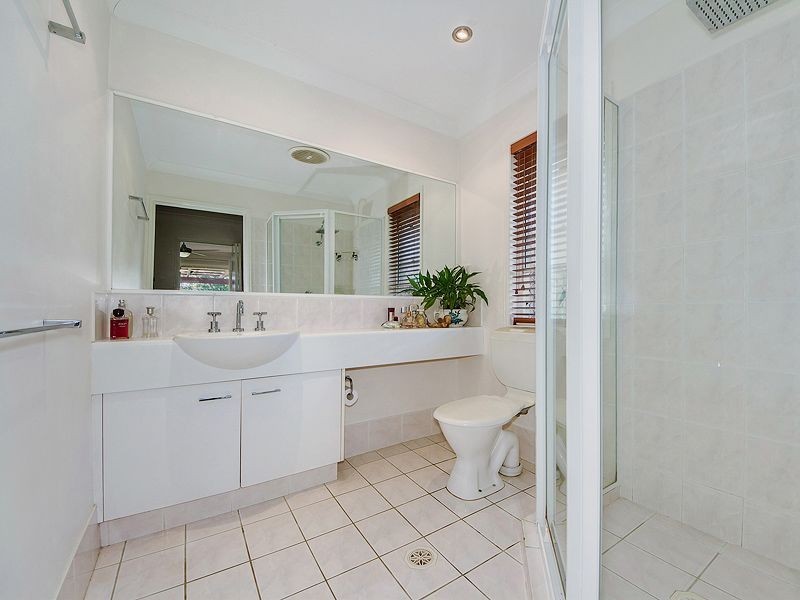 1/33 Thornleigh Crescent, Varsity Lakes QLD 4227