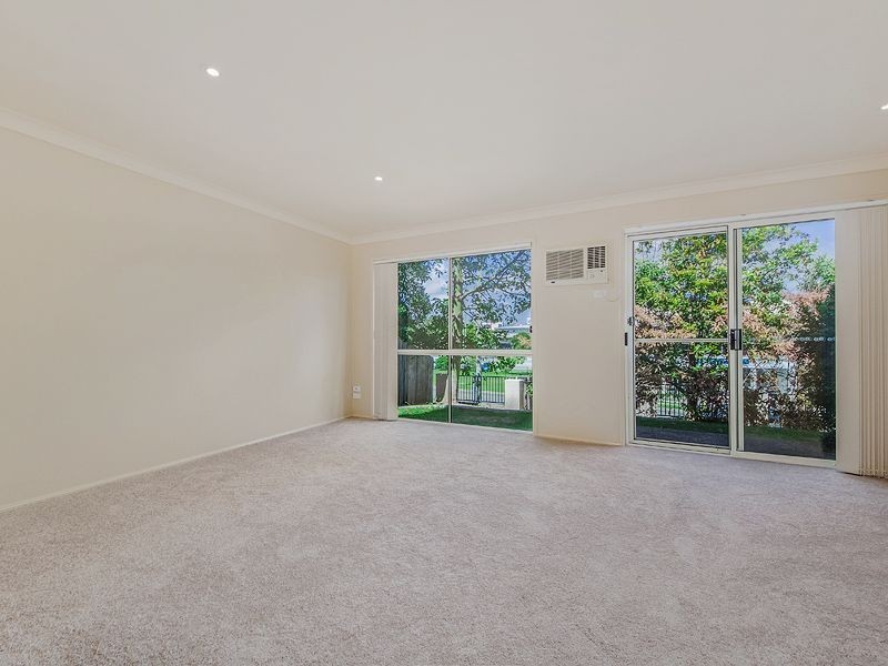 4/97 Eugaree Street, Southport QLD 4215