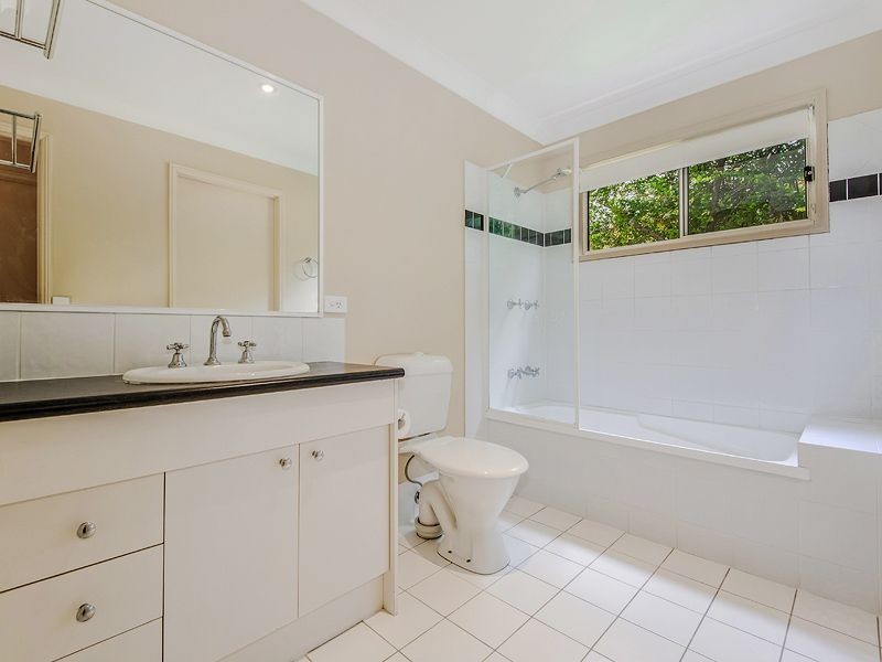 4/97 Eugaree Street, Southport QLD 4215