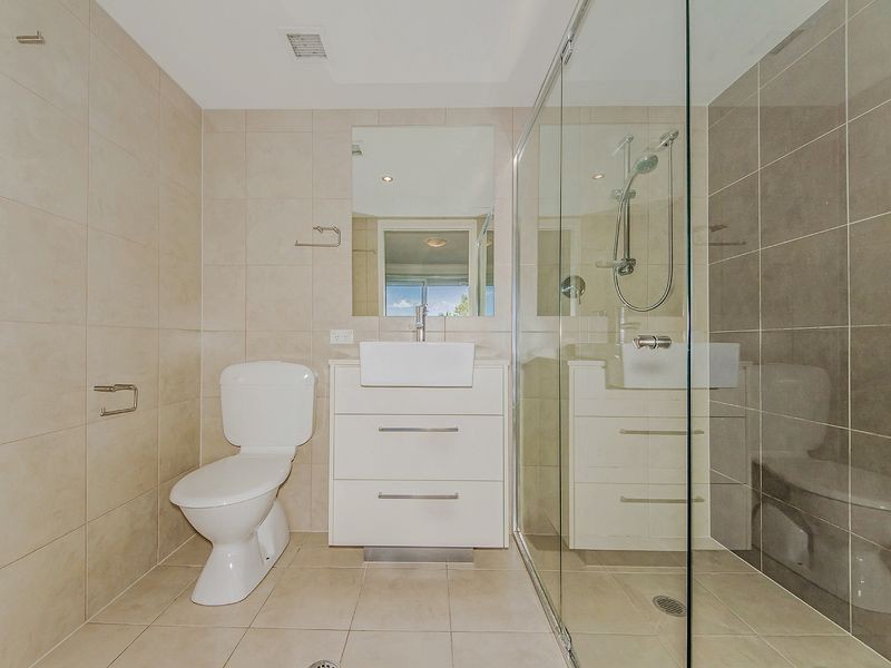 6104/12 Executive Drive, Burleigh Waters QLD 4220