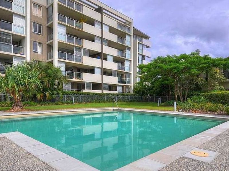 6104/12 Executive Drive, Burleigh Waters QLD 4220