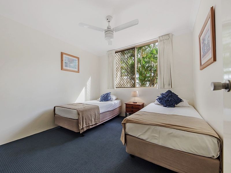 10/15 Santa Monica Rd, Miami QLD 4220