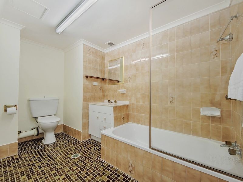 37/30 The Esplanade, Burleigh Heads QLD 4220