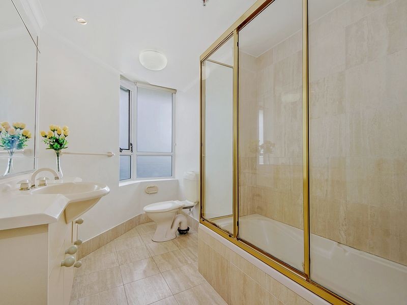 20A/3 Second Avenue, Burleigh Heads QLD 4220