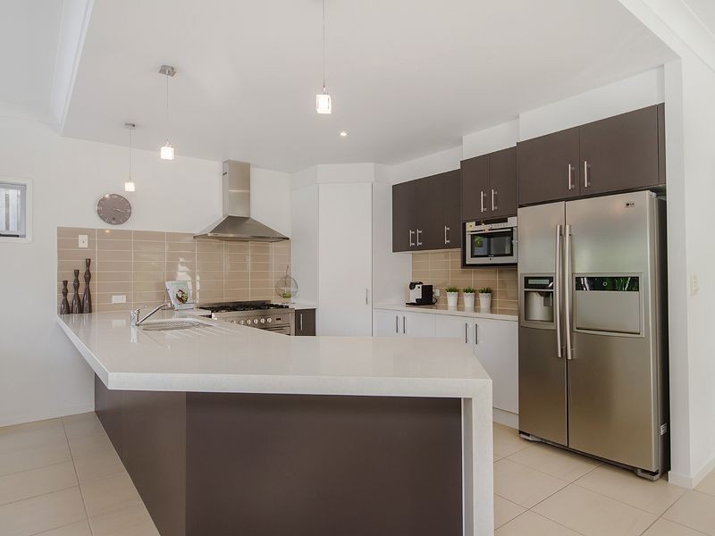 13 Camarillo Circuit, Reedy Creek QLD 4227