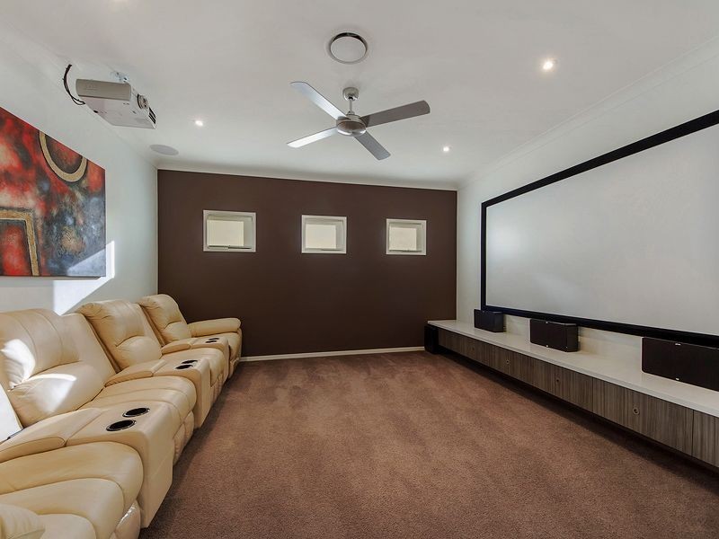 13 Camarillo Circuit, Reedy Creek QLD 4227