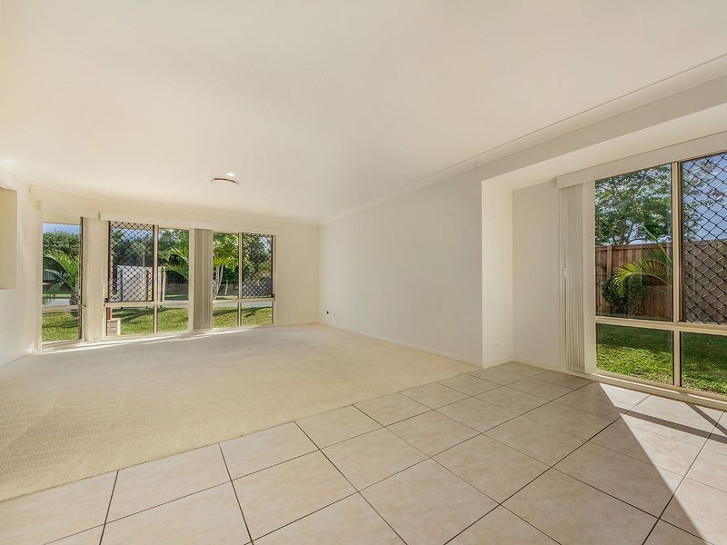 4 McLachlan Avenue, Mudgeeraba QLD 4213