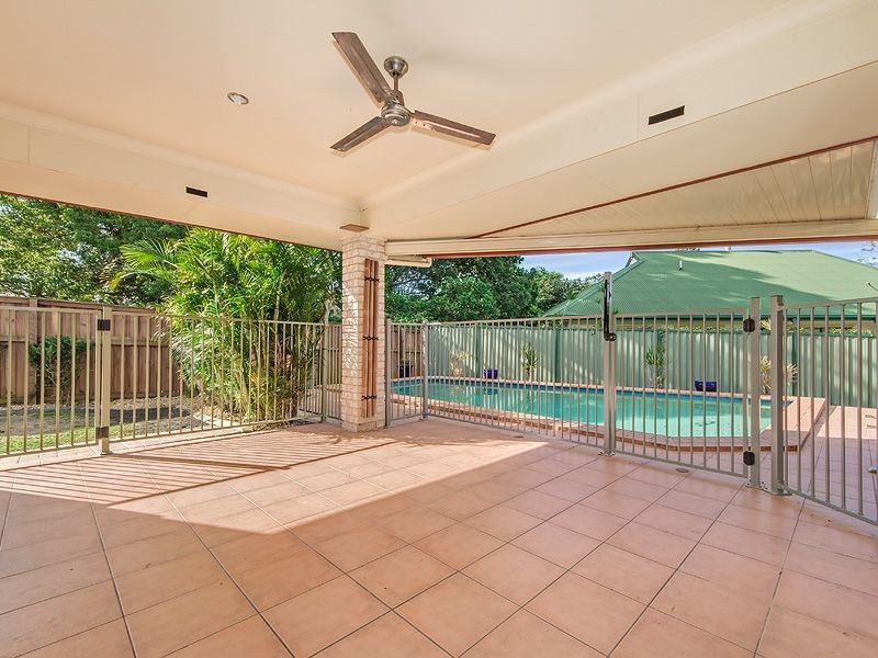 4 McLachlan Avenue, Mudgeeraba QLD 4213