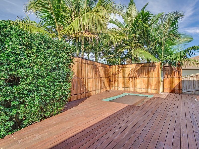4 McLachlan Avenue, Mudgeeraba QLD 4213
