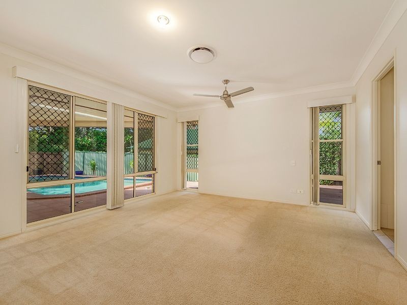 4 McLachlan Avenue, Mudgeeraba QLD 4213