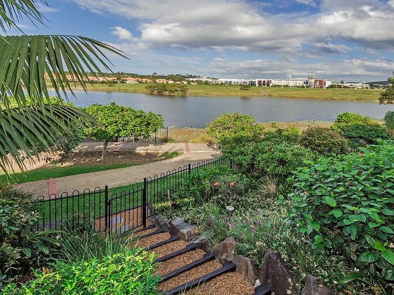 39 Promenade Avenue, Robina QLD 4226