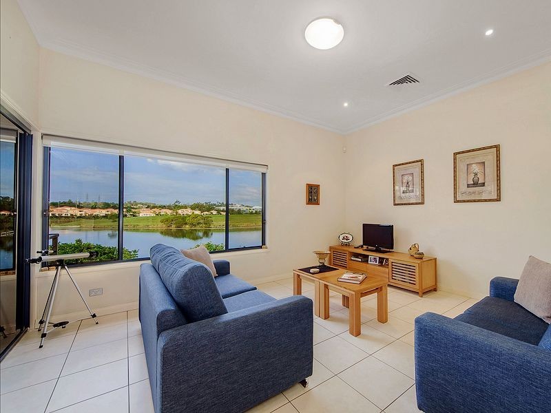 39 Promenade Avenue, Robina QLD 4226