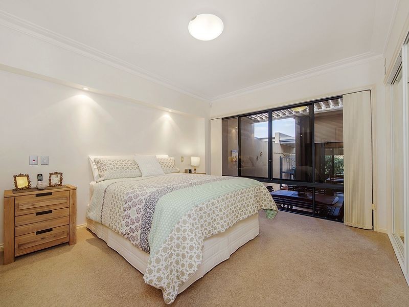 39 Promenade Avenue, Robina QLD 4226