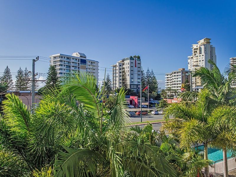 24/1880 Gold Coast Highway, Burleigh Heads QLD 4220