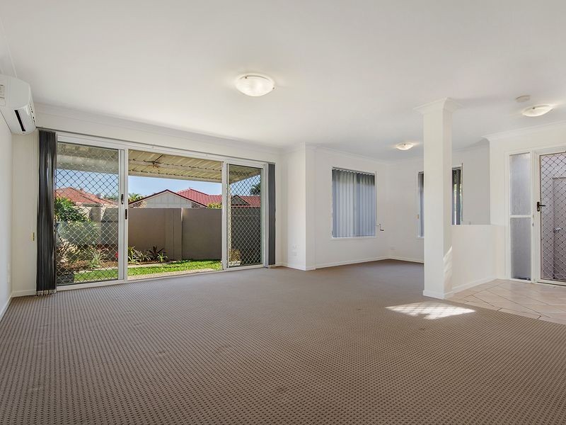 1/1 Maroubra Court, Varsity Lakes QLD 4227