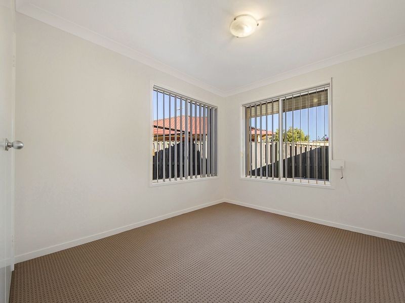 1/1 Maroubra Court, Varsity Lakes QLD 4227
