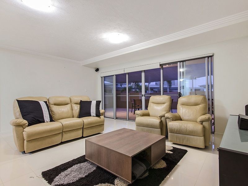 3/28 Castello Circuit, Varsity Lakes QLD 4227
