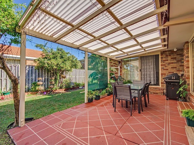 39 Galeen Dr, Burleigh Waters QLD 4220