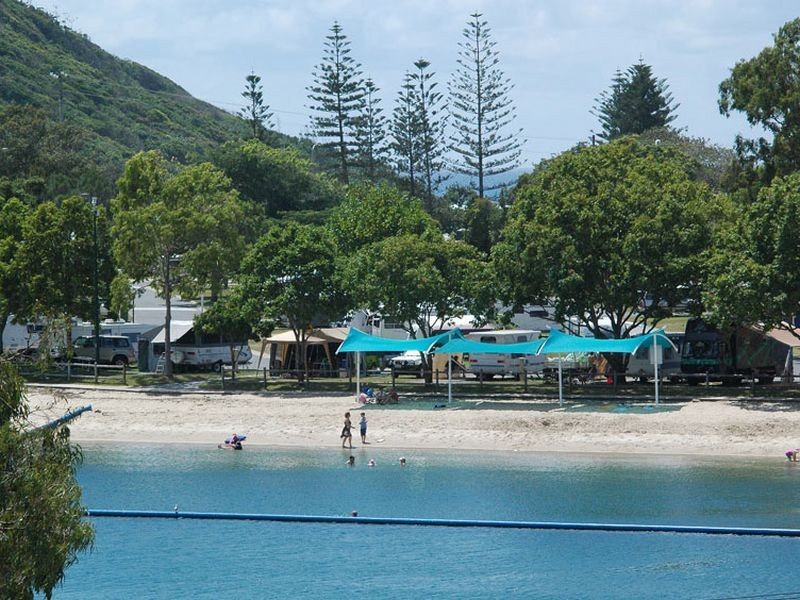 5/61 Tallebudgera Drive, Palm Beach QLD 4221