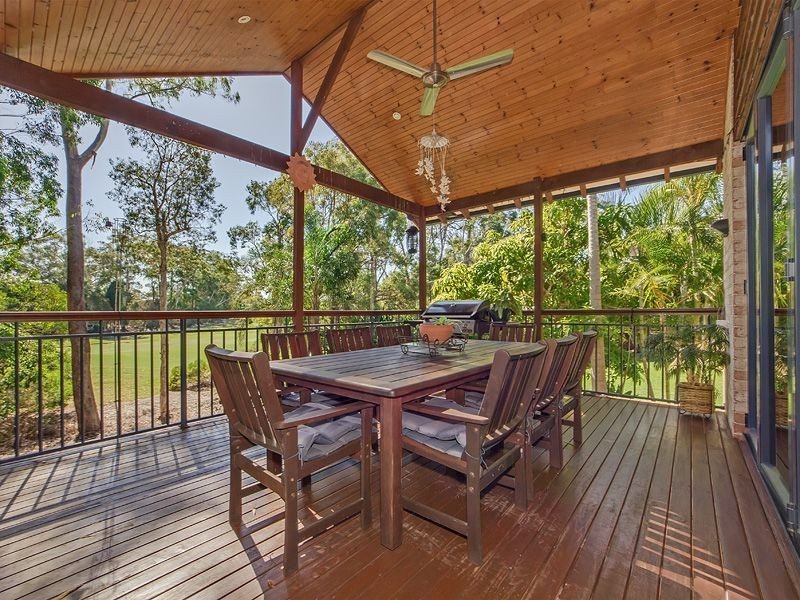 19 Pine Valley Dr, Robina QLD 4226