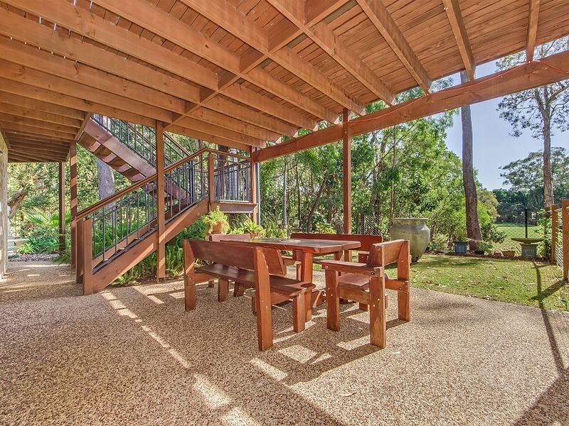 19 Pine Valley Dr, Robina QLD 4226