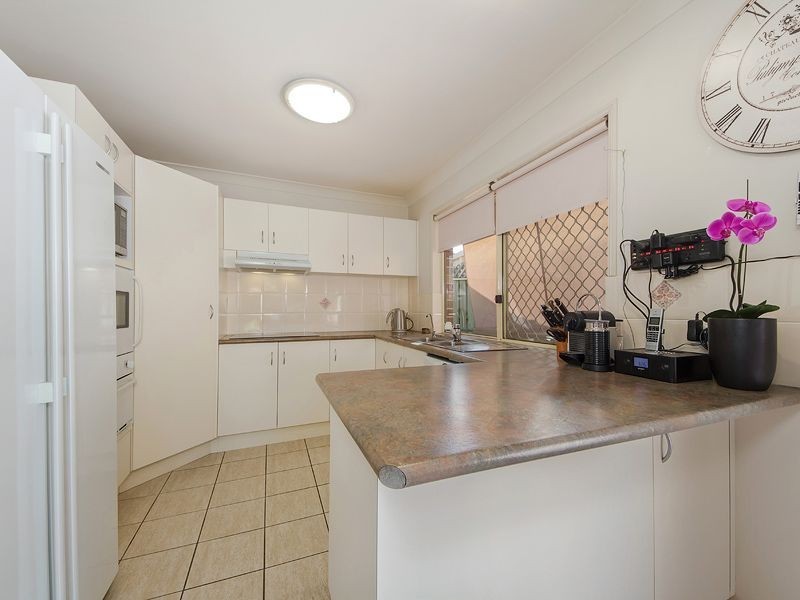 2/7 Maroubra Court, Varsity Lakes QLD 4227