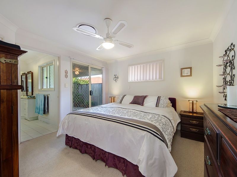 2/7 Maroubra Court, Varsity Lakes QLD 4227