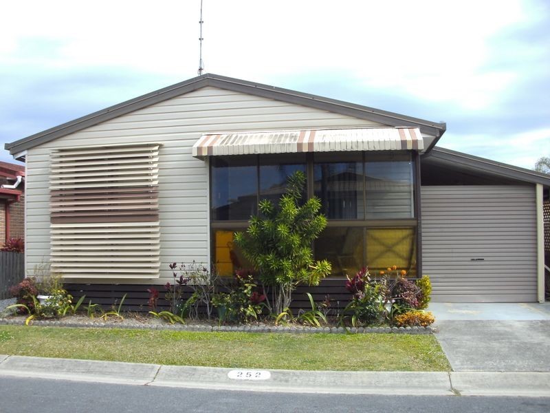 252/325 Reedy Creek Road, Burleigh Waters QLD 4220