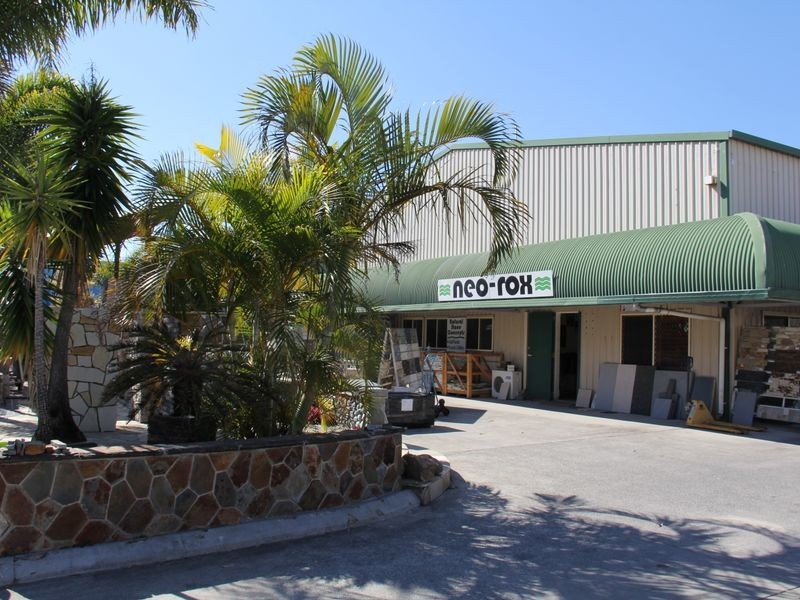 13 Ozone Parade, Miami QLD 4220