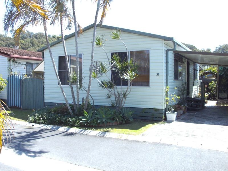 35/3 Township Drive, Burleigh Heads QLD 4220