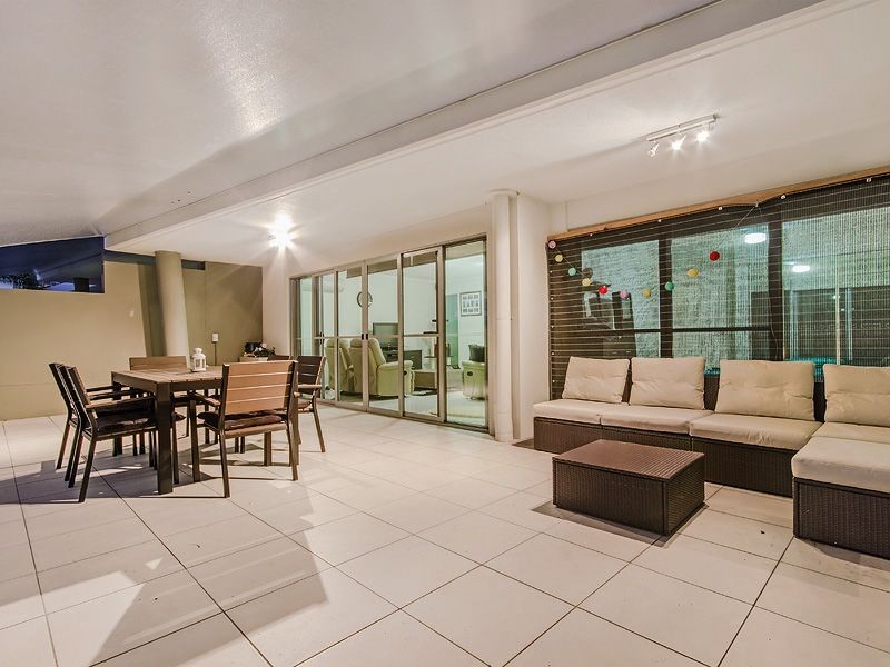 3/28 Castello Circuit, Varsity Lakes QLD 4227