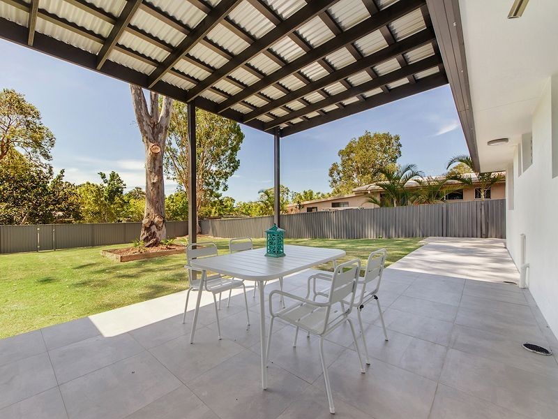 5 Viburnum St, Varsity Lakes QLD 4227