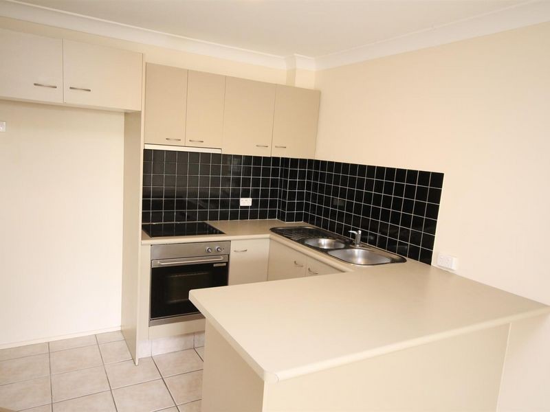 3/7 Sunset Boulevard, Surfers Paradise QLD 4217