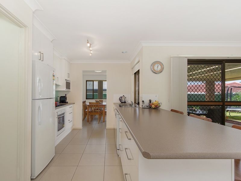 20 Coachwood Court, Burleigh Waters QLD 4220