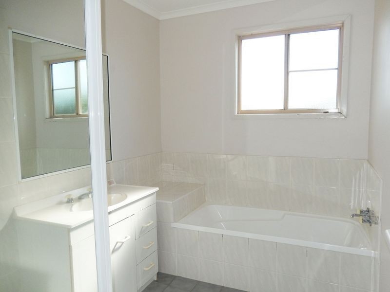 6/280 Christine Av, Varsity Lakes QLD 4227