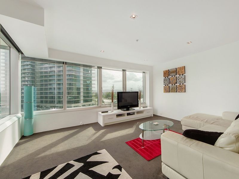 508/9 Hamilton Avenue, Surfers Paradise QLD 4217