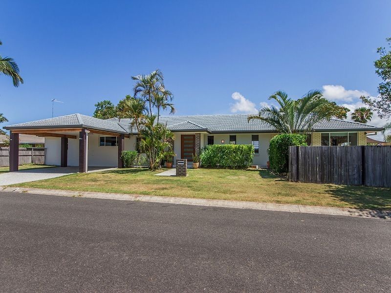 30 Dotterel Dr, Burleigh Waters QLD 4220