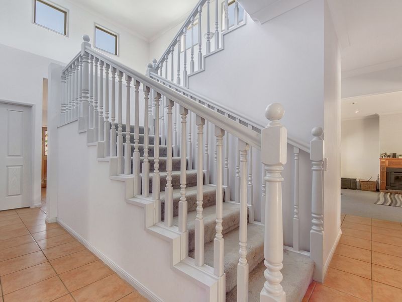 6 Keel Court, Currumbin Waters QLD 4223