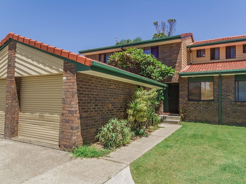 55/5 Galeen Dr, Burleigh Waters QLD 4220