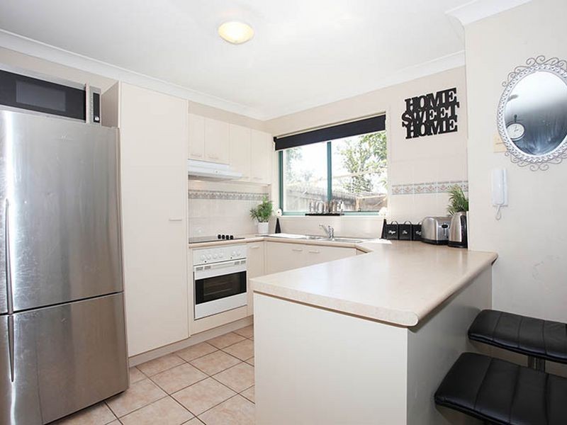 16/21 Regensberg Cl, Varsity Lakes QLD 4227