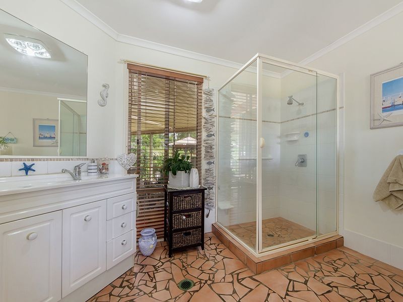 13 Arbury Hill Close, Burleigh Heads QLD 4220