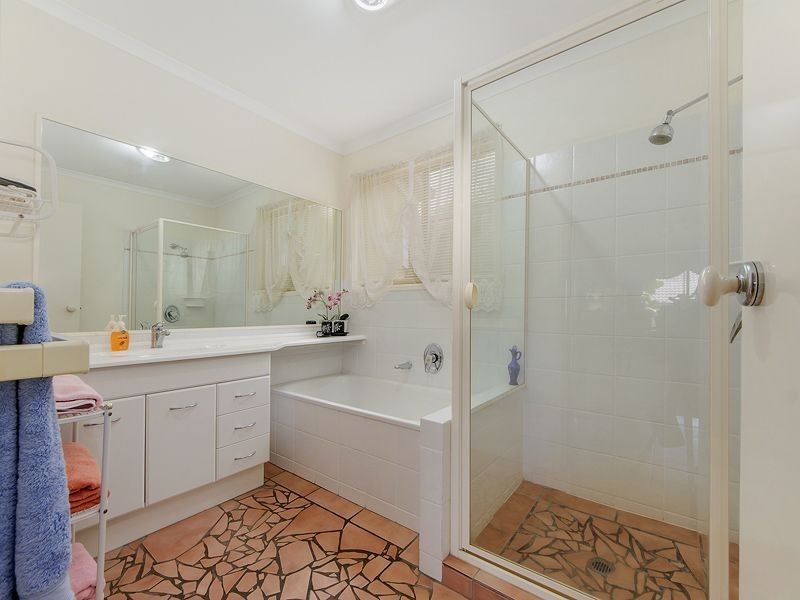 13 Arbury Hill Close, Burleigh Heads QLD 4220