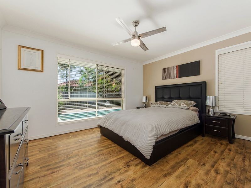 85 Honeyeater Dr, Burleigh Waters QLD 4220