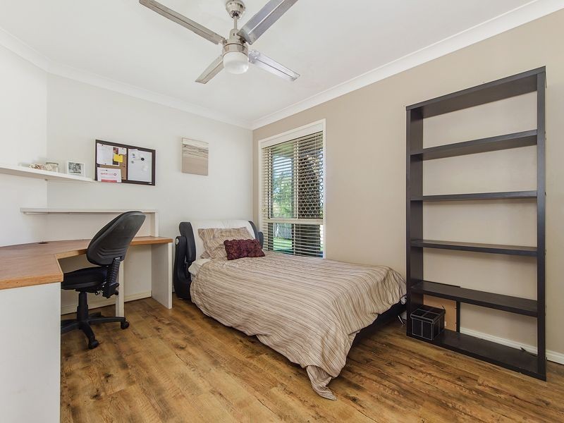 85 Honeyeater Dr, Burleigh Waters QLD 4220