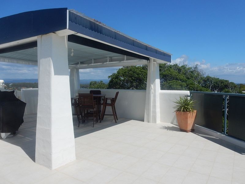 19 Brakes Crescent, Miami QLD 4220