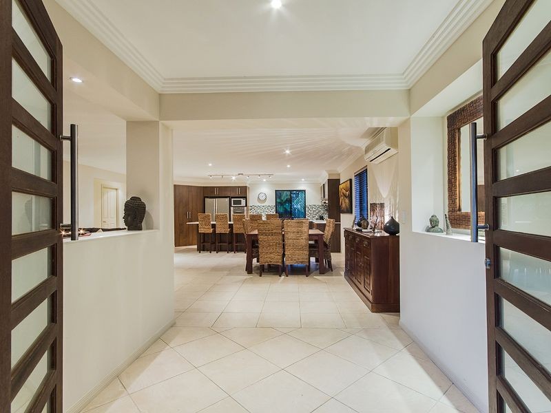 47 Aruma Avenue, Burleigh Waters QLD 4220