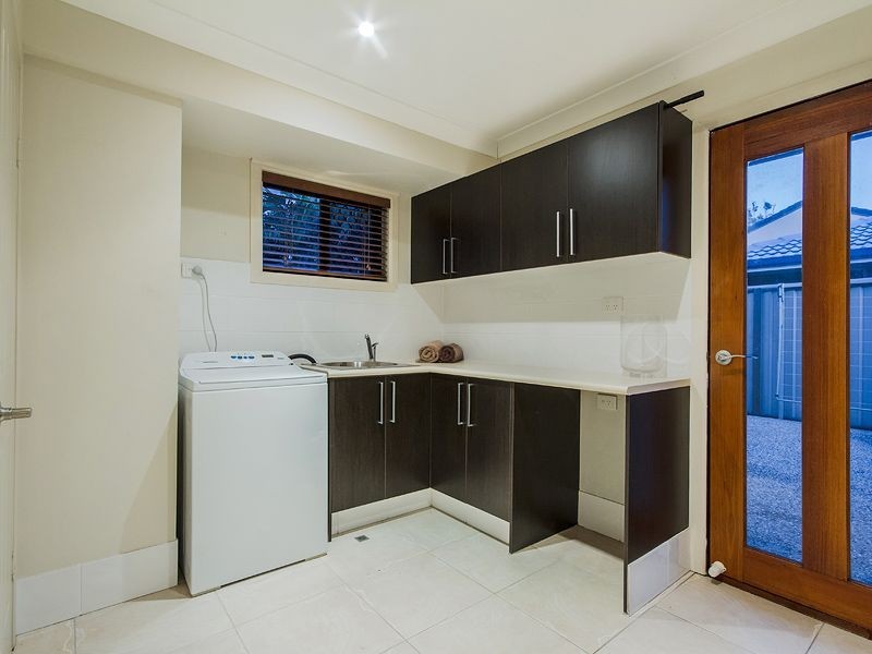 47 Aruma Avenue, Burleigh Waters QLD 4220