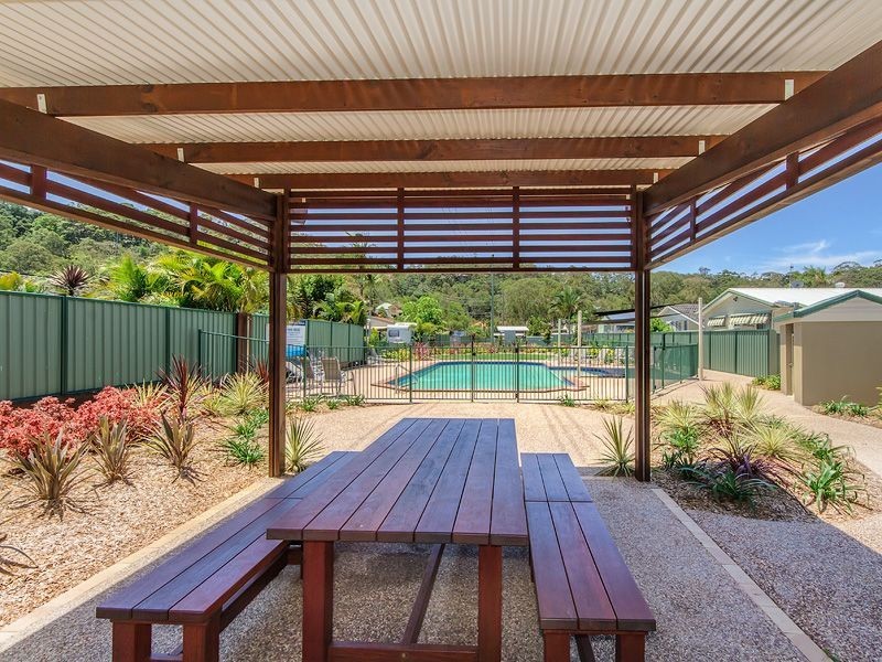 96/3 Township Drive, Burleigh Heads QLD 4220